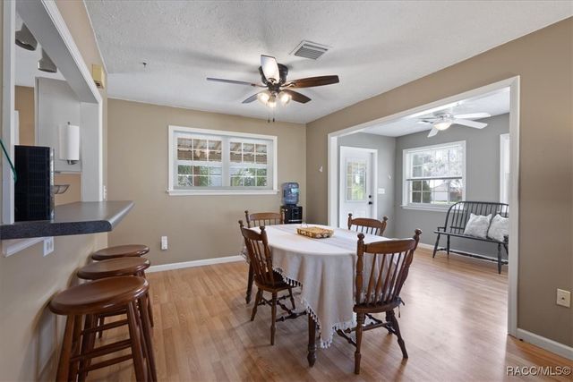 18 56th Street, Yankeetown, FL 34498