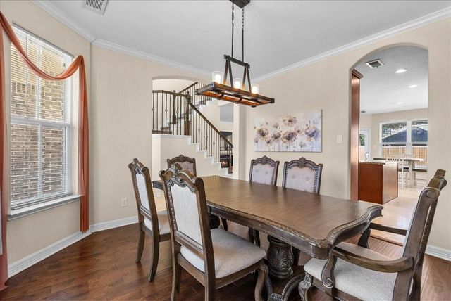 19007 Hikers Trail Drive, Humble, TX 77346