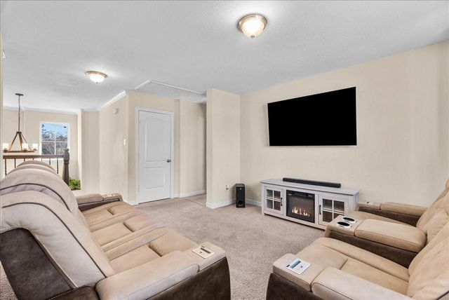 19007 Hikers Trail Drive, Humble, TX 77346