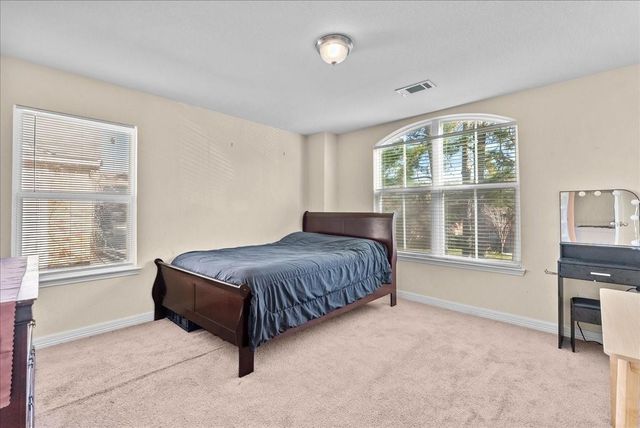 19007 Hikers Trail Drive, Humble, TX 77346