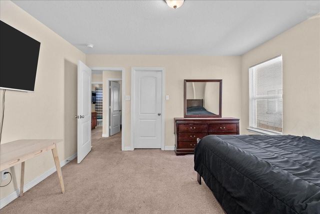 19007 Hikers Trail Drive, Humble, TX 77346