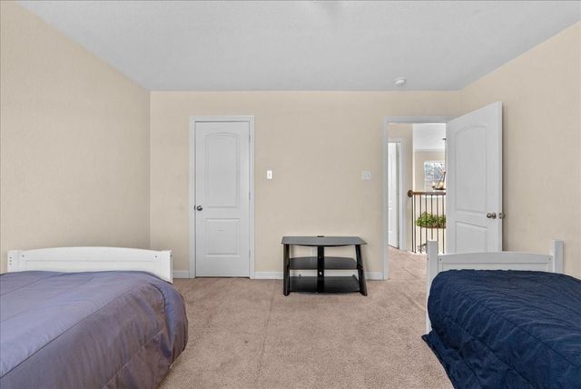 19007 Hikers Trail Drive, Humble, TX 77346