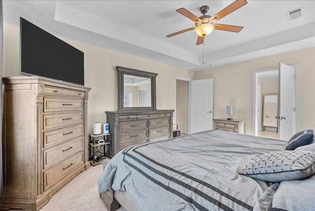 19007 Hikers Trail Drive, Humble, TX 77346