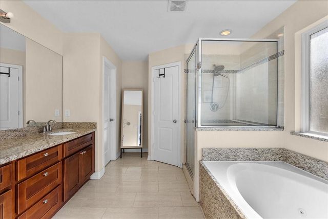 19007 Hikers Trail Drive, Humble, TX 77346