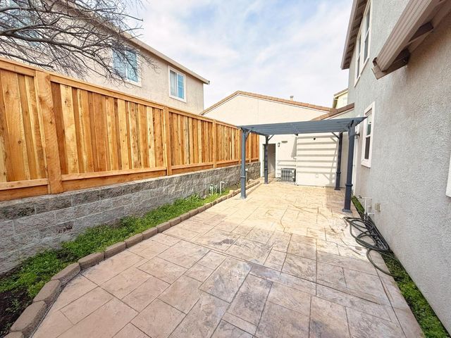 701 Ferrier Way, Folsom, CA 95630