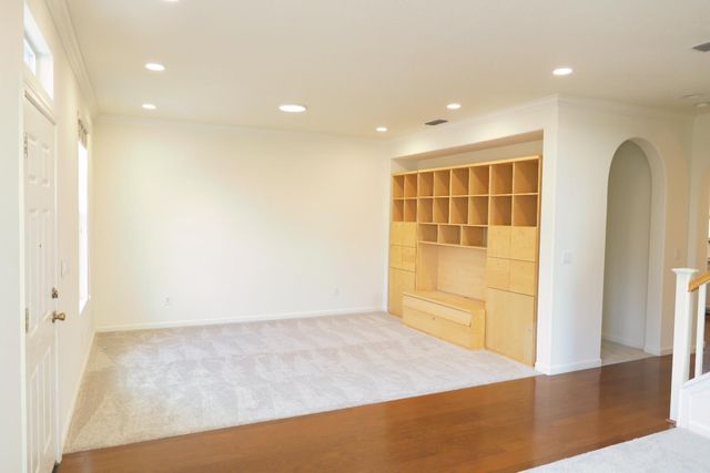 701 Ferrier Way, Folsom, CA 95630