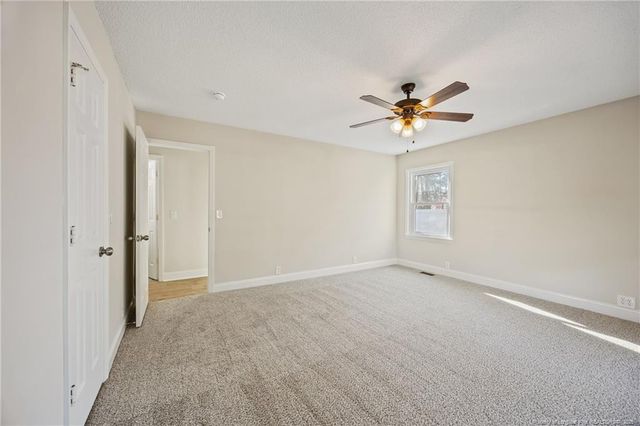 312 E Donaldson Avenue, Raeford, NC 28376