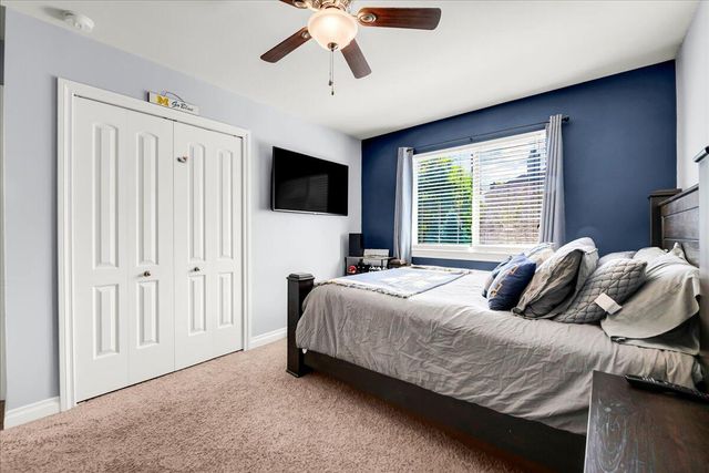 760 Pembroke Drive, Saline City, MI 48176