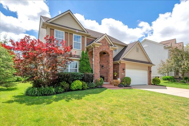 760 Pembroke Drive, Saline City, MI 48176