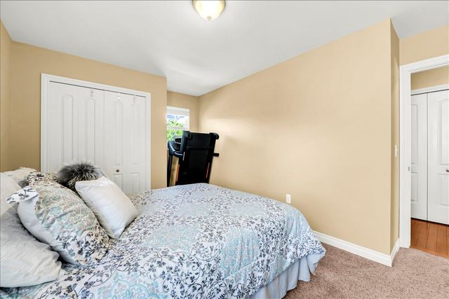 760 Pembroke Drive, Saline City, MI 48176
