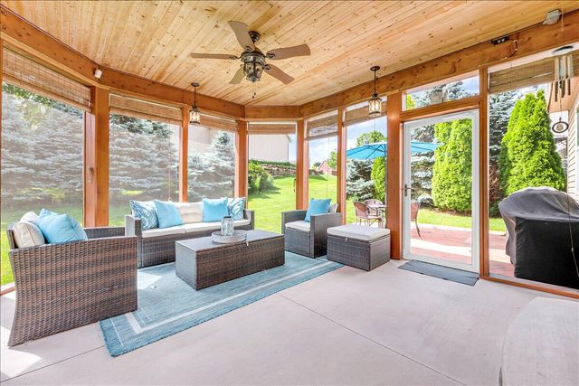 760 Pembroke Drive, Saline City, MI 48176