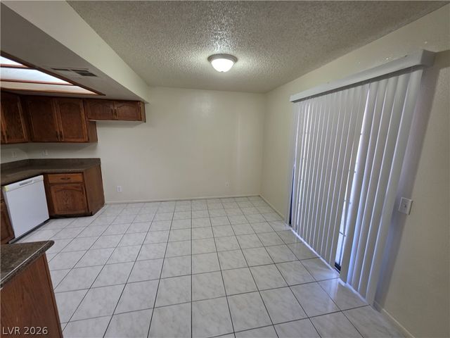 6671 West TROPICANA Avenue 103, Las Vegas, NV 89118
