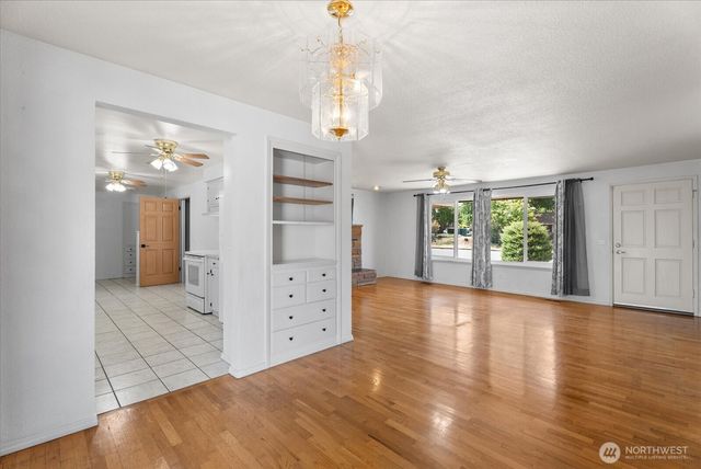 1718 G Street SE, Auburn, WA 98002