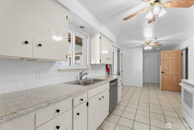 1718 G Street SE, Auburn, WA 98002