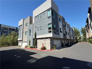 960 N Tangent Privado 205, Ontario, CA 91764