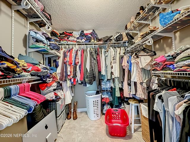 12750 DUNNS VIEW Drive, Jacksonville, FL 32218