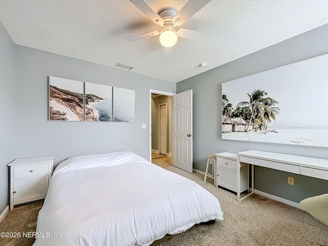 12750 DUNNS VIEW Drive, Jacksonville, FL 32218