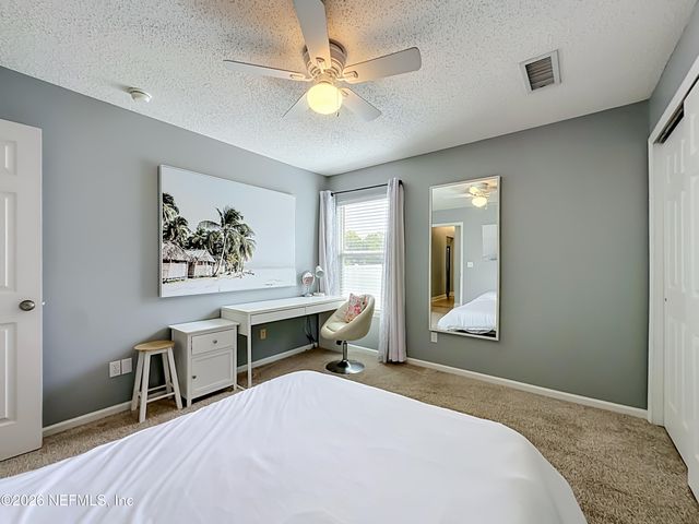 12750 DUNNS VIEW Drive, Jacksonville, FL 32218