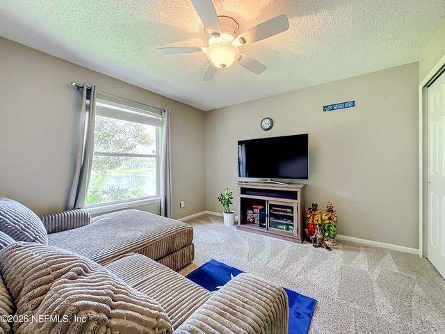 12750 DUNNS VIEW Drive, Jacksonville, FL 32218