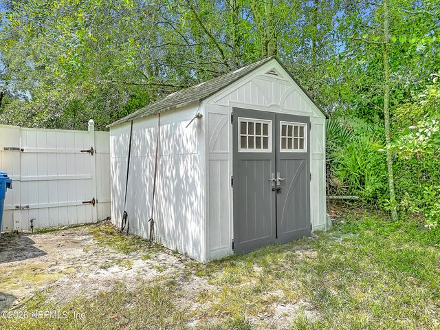 12750 DUNNS VIEW Drive, Jacksonville, FL 32218