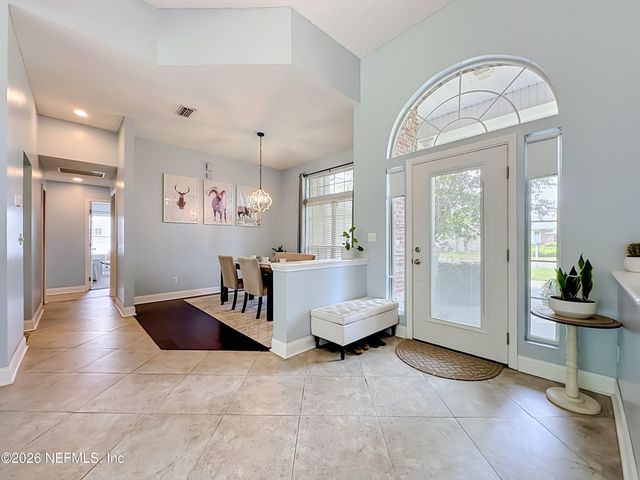 12750 DUNNS VIEW Drive, Jacksonville, FL 32218