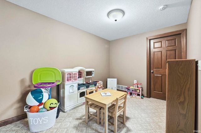 14909 Jasmine Key Court, Fort Wayne, IN 46814