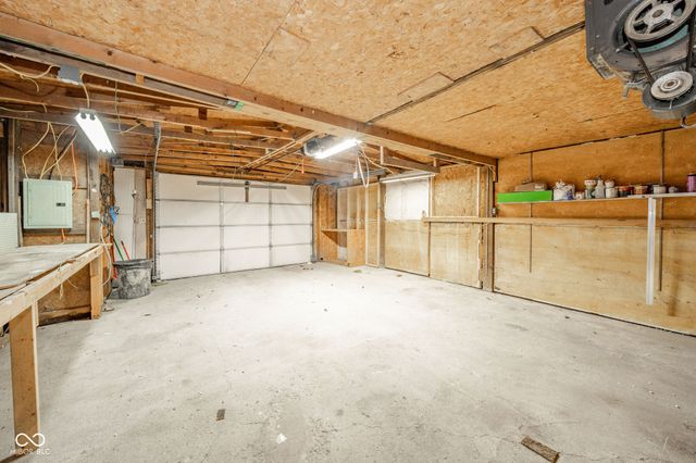 3108 E Brown Road, New Castle, IN 47362