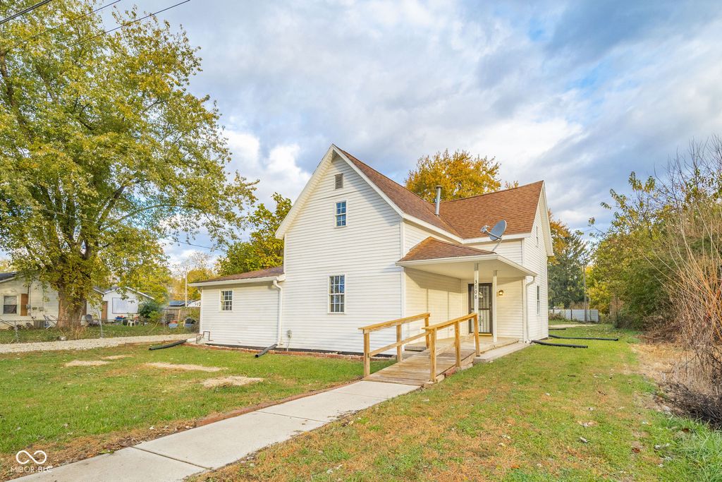3108 E Brown Road, New Castle, IN 47362