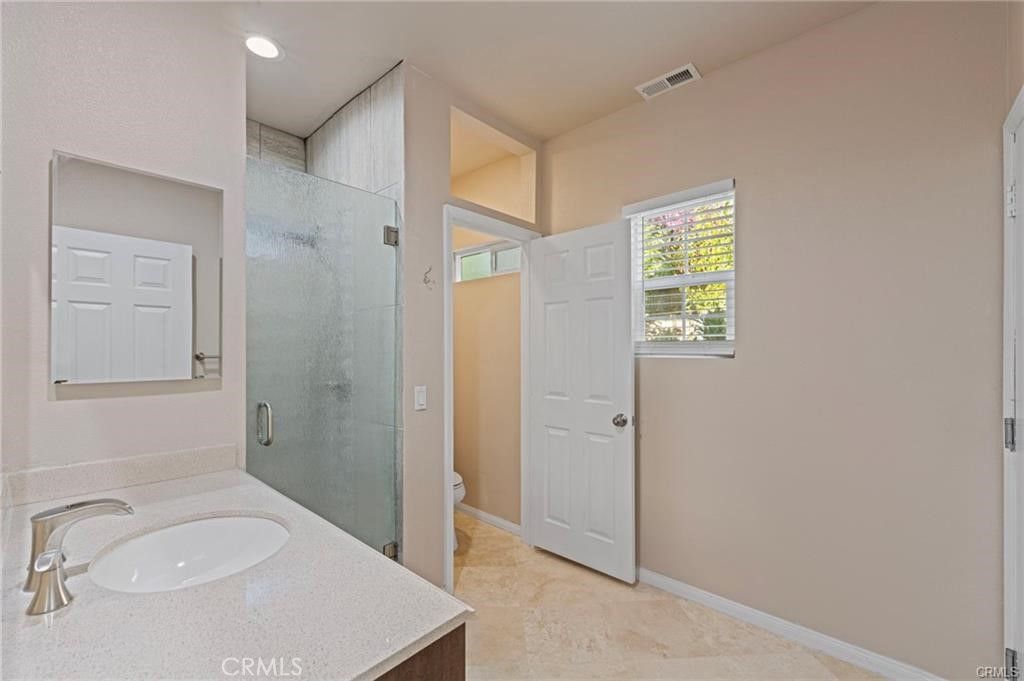 Image 10 of property listing at 8634 Hunt Canyon Road, Corona, CA 92883