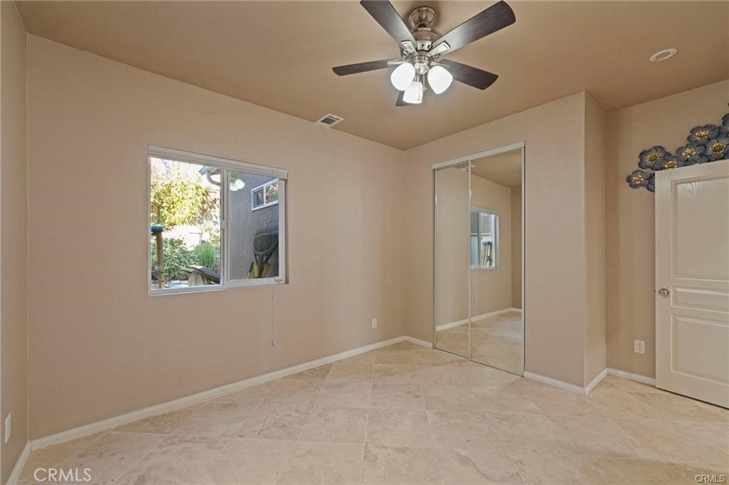 Image 11 of property listing at 8634 Hunt Canyon Road, Corona, CA 92883