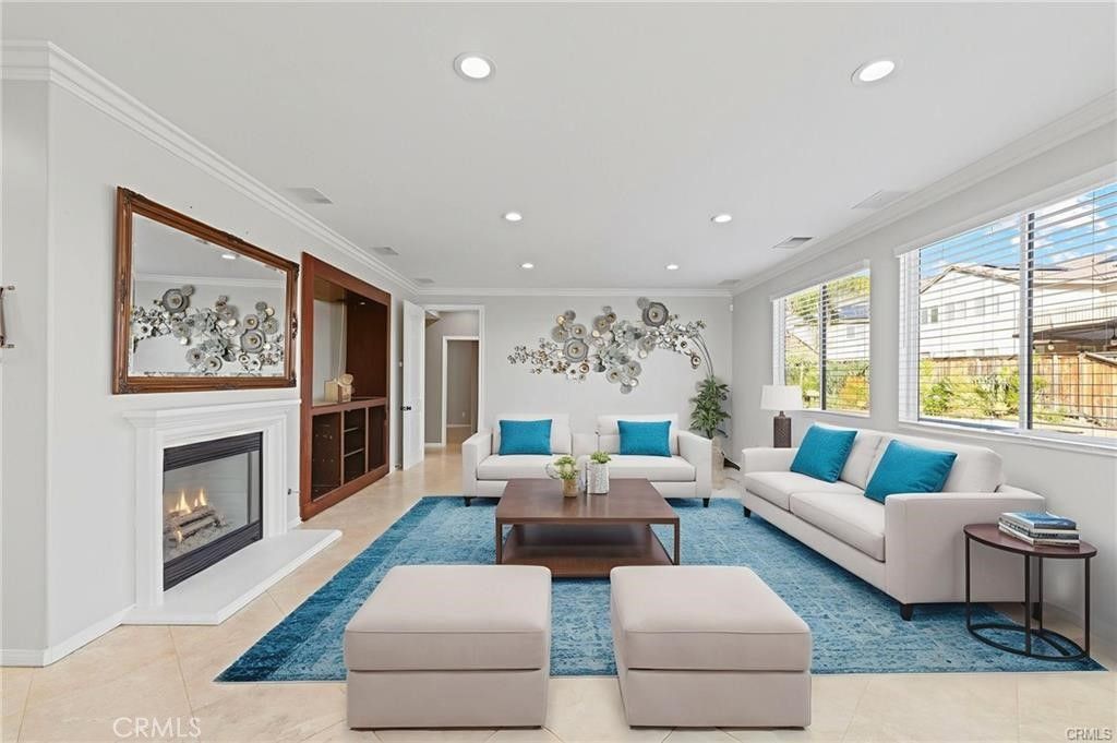 Image 7 of property listing at 8634 Hunt Canyon Road, Corona, CA 92883