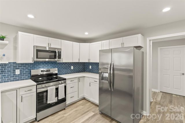 109 W Poplar Street W, Stanley, NC 28164