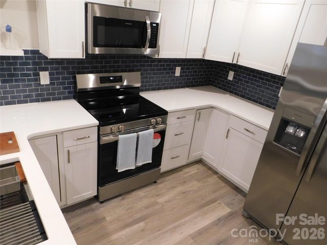 109 W Poplar Street W, Stanley, NC 28164