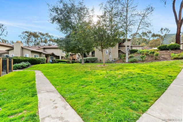 7358 Park View 145, Santee, CA 92071