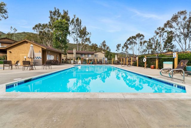 7358 Park View 145, Santee, CA 92071