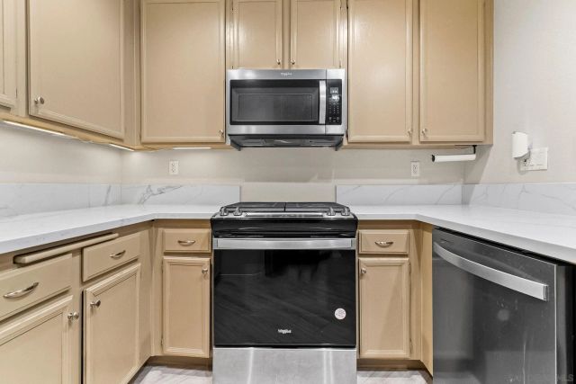 7358 Park View 145, Santee, CA 92071