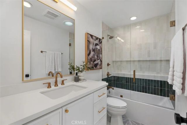25111 Buckboard Lane, Laguna Hills, CA 92653
