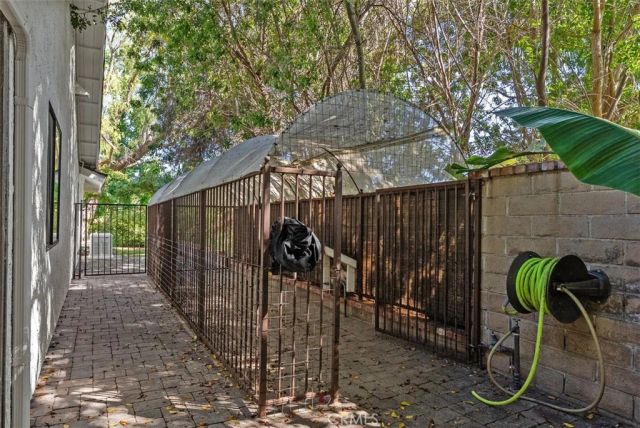 25111 Buckboard Lane, Laguna Hills, CA 92653