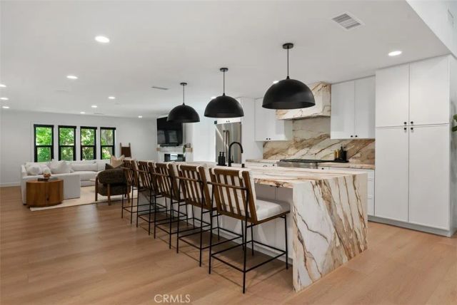 25111 Buckboard Lane, Laguna Hills, CA 92653