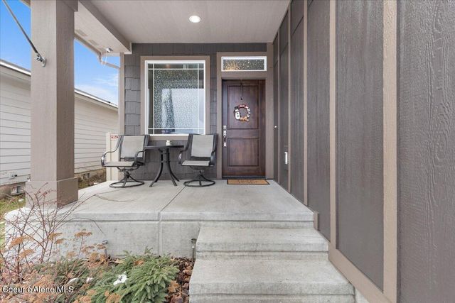 908 E Allenby CT, Post Falls, ID 83854