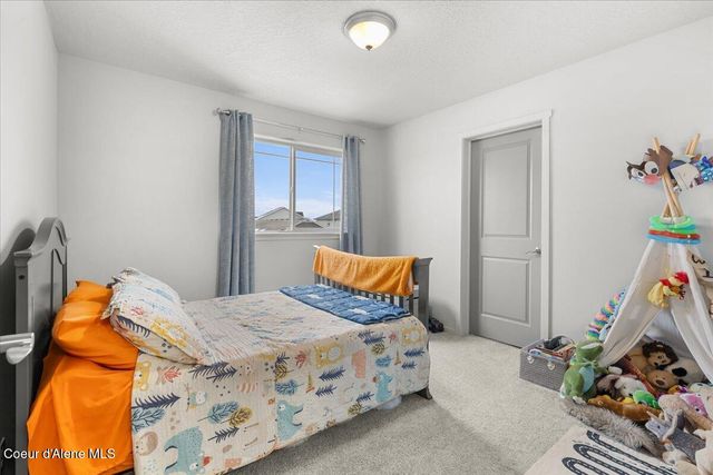 908 E Allenby CT, Post Falls, ID 83854