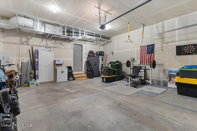 908 E Allenby CT, Post Falls, ID 83854