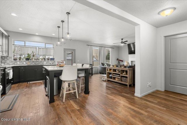 908 E Allenby CT, Post Falls, ID 83854