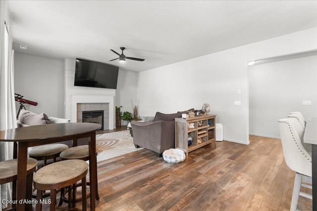 908 E Allenby CT, Post Falls, ID 83854