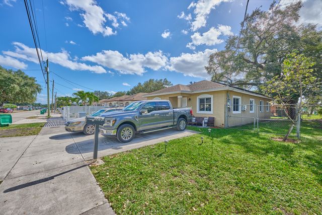 3298 NW 49th Street, Miami, FL 33142