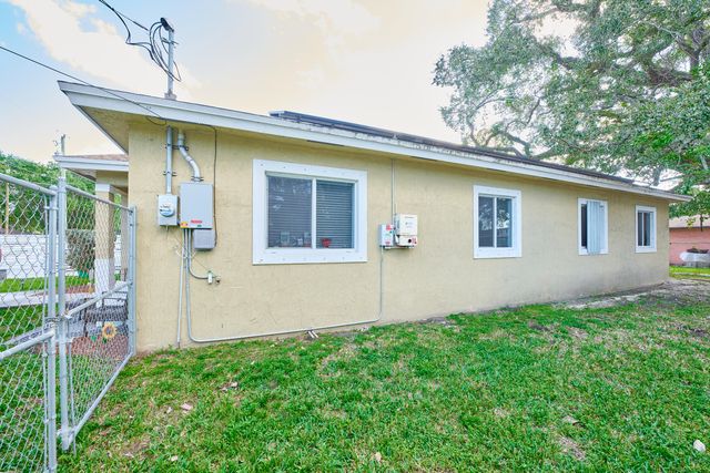 3298 NW 49th Street, Miami, FL 33142