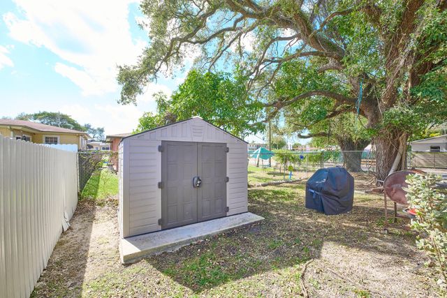 3298 NW 49th Street, Miami, FL 33142