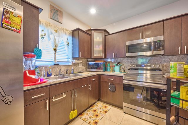 3298 NW 49th Street, Miami, FL 33142