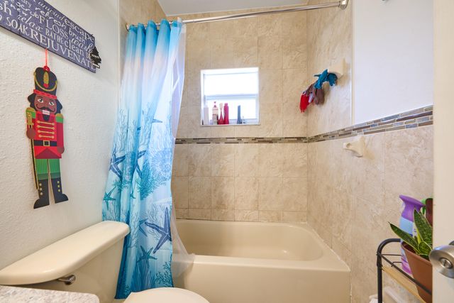 3298 NW 49th Street, Miami, FL 33142