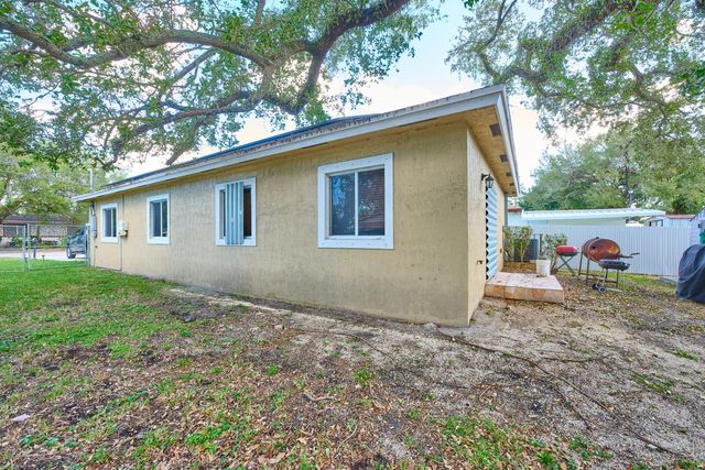 3298 NW 49th Street, Miami, FL 33142